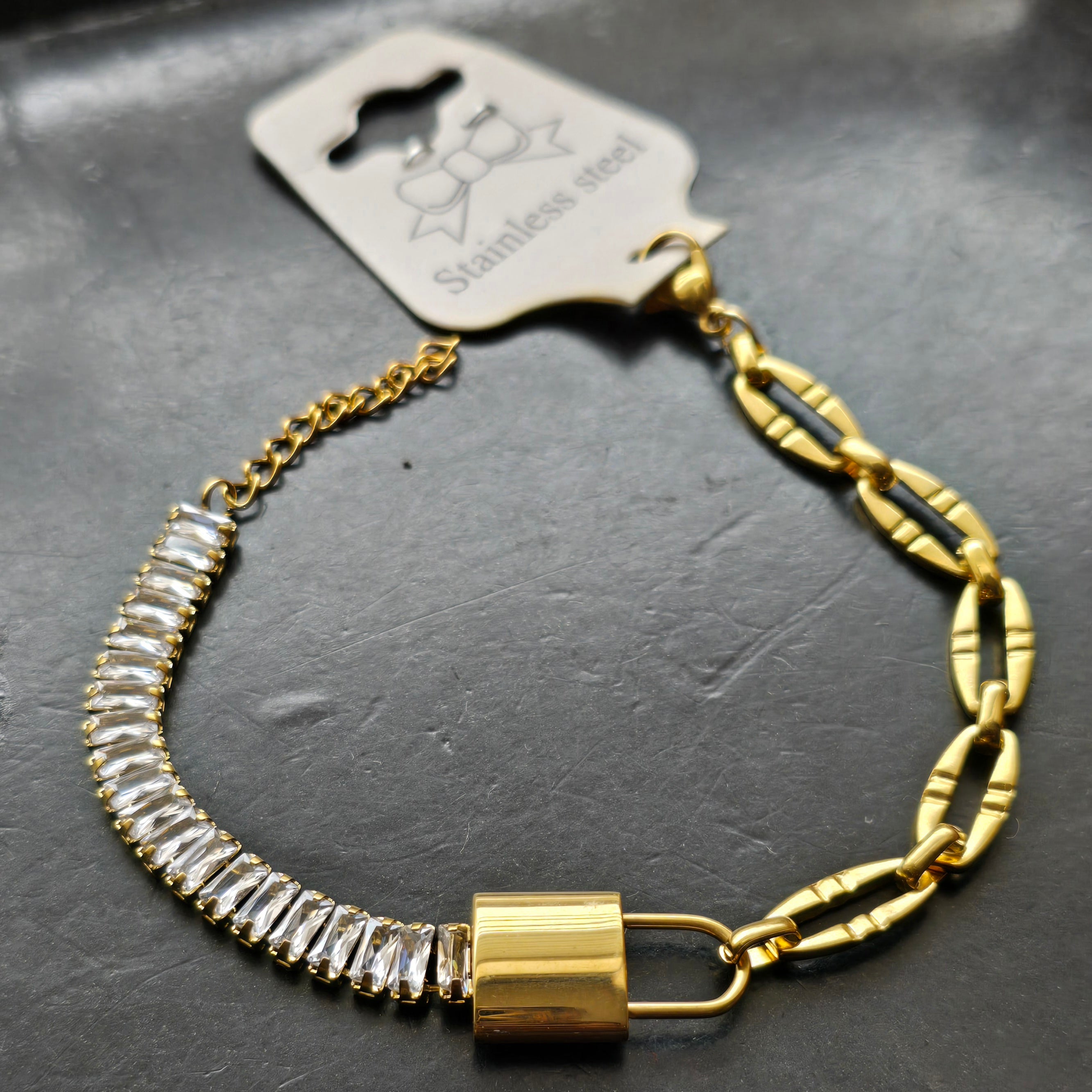 Link & Bling