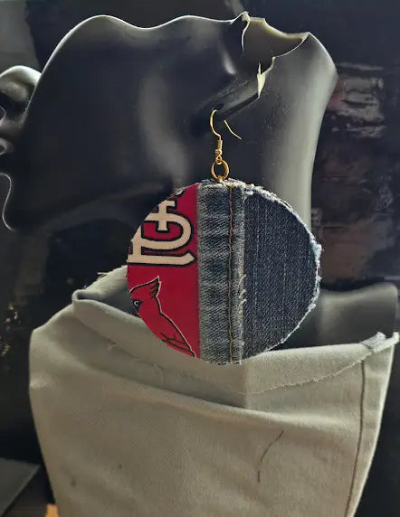 So STL earrings